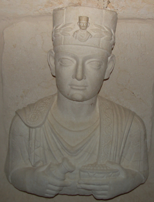 Bust-of-a-Priest-2_Palmyra-Syria.jpg